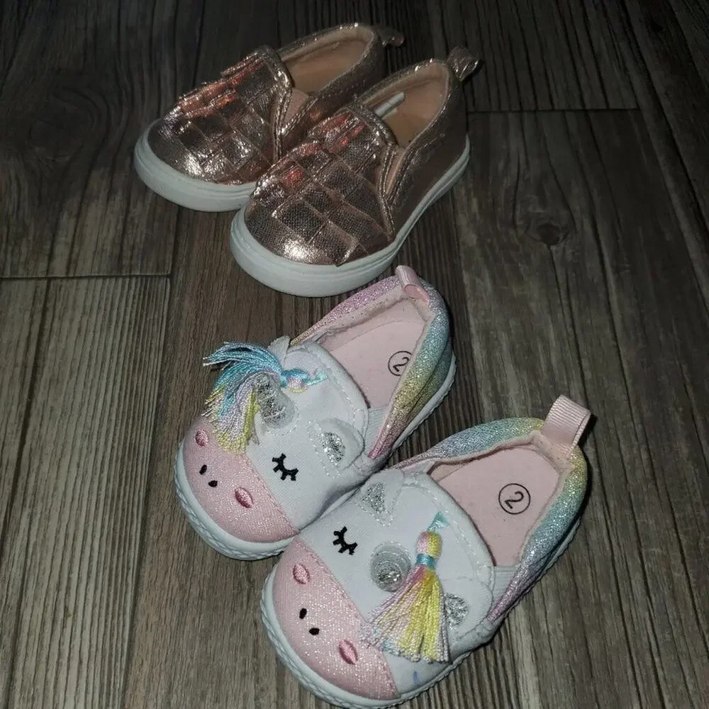 Baby Girl Sporty Shoe Bundle 🎇 🎆🎇 🎆 EUC